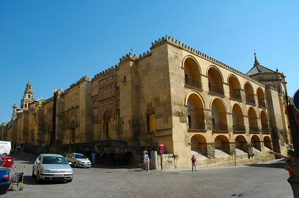 Exterior sw corner of Al-Hakam II's expansion of the Cordoba Mosque