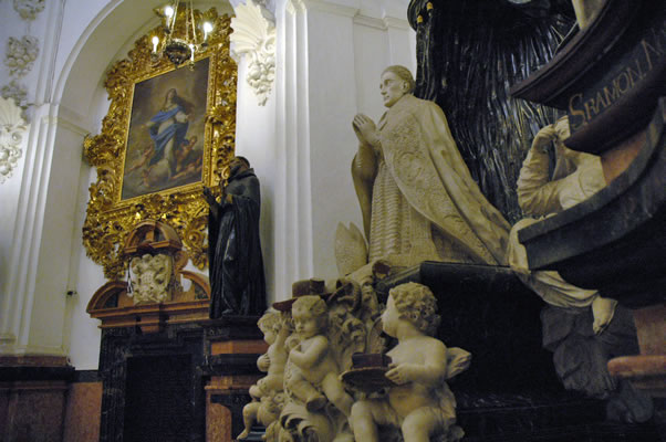 Cordoba Cathedral pulpit - Spain
